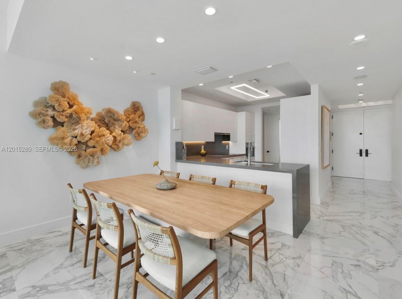 100 S Pointe Dr , Unit 2003, Miami Beach, FL 33139 Photo