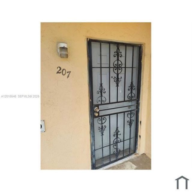 207 NE 141st St , Unit 6-1-4, Miami, FL 33161 Photo