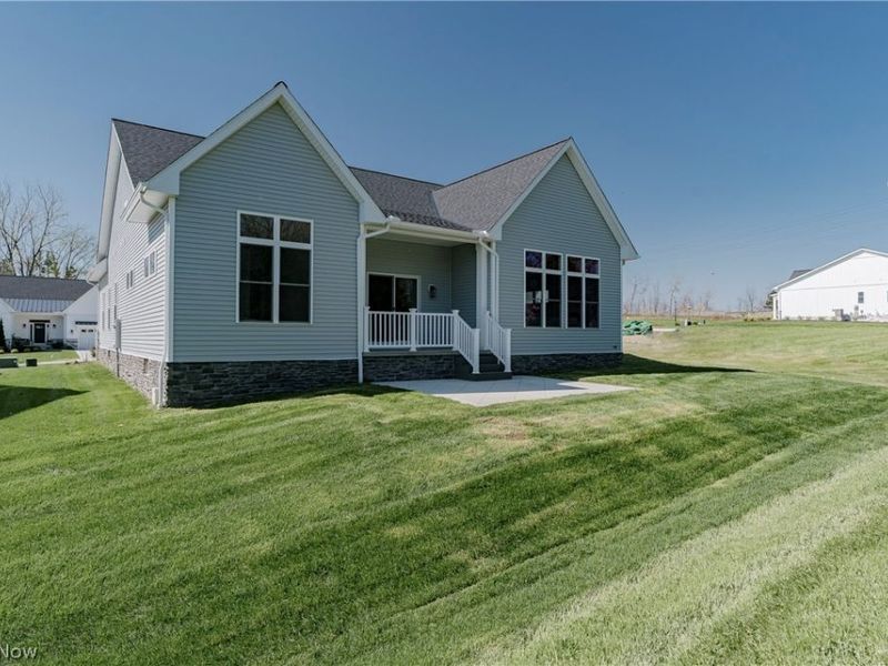 6469 N Cobblestone Road, Mayfield Village, OH 44143 Photo 28