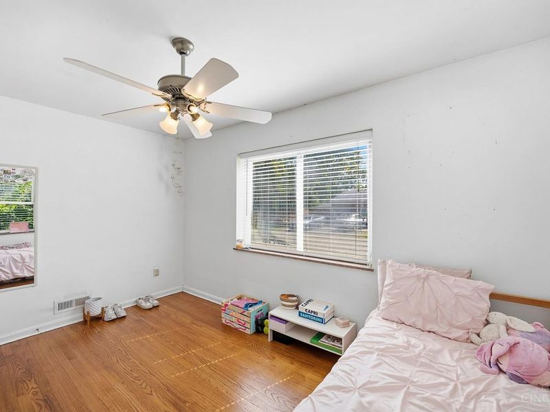 9220 Grandview Avenue, Blue Ash, OH 45242 Photo 18