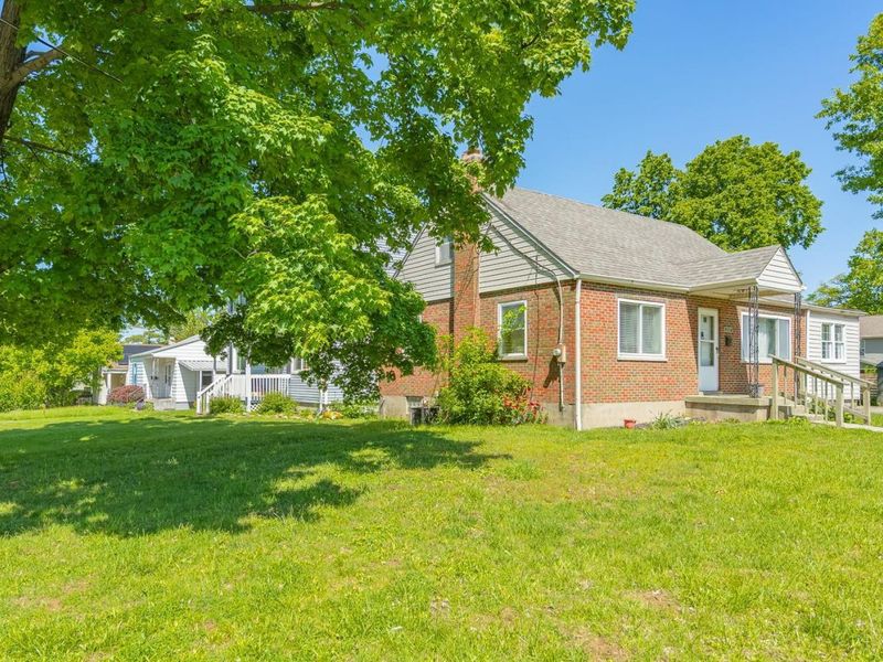 9220 Grandview Avenue, Blue Ash, OH 45242 Photo 24