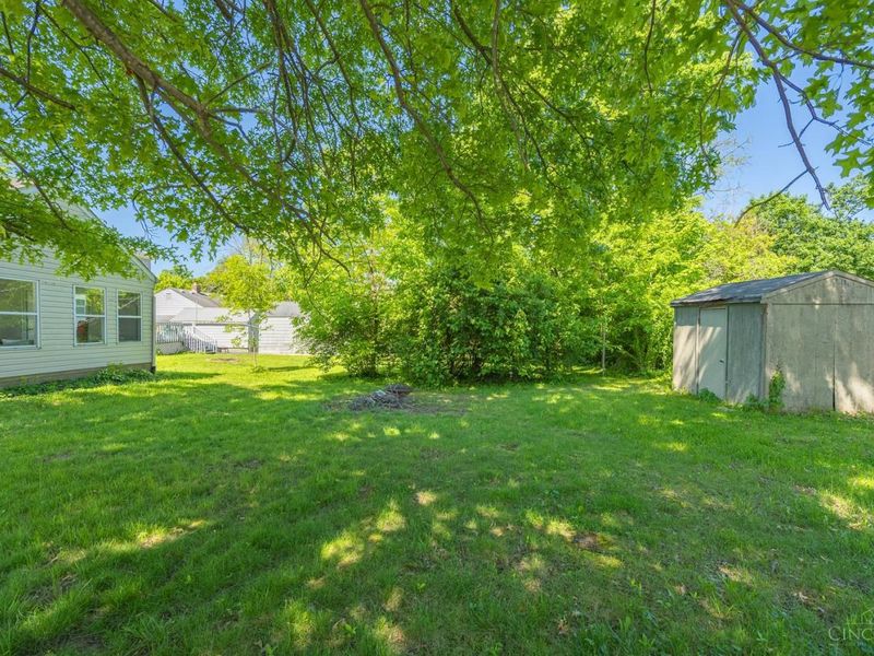 9220 Grandview Avenue, Blue Ash, OH 45242 Photo 27