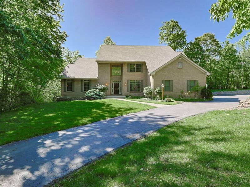 7587 Lake Water Drive, Cincinnati, OH 45242 Photo 1