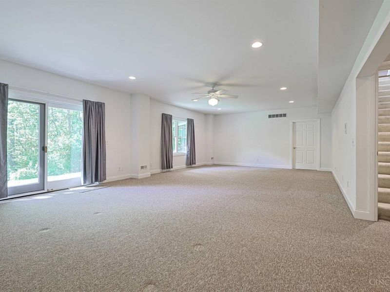 7587 Lake Water Drive, Cincinnati, OH 45242 Photo 36