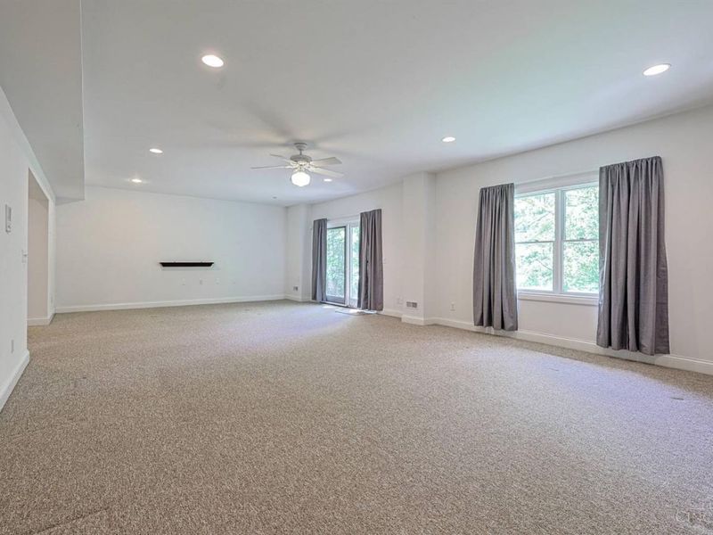 7587 Lake Water Drive, Cincinnati, OH 45242 Photo 37