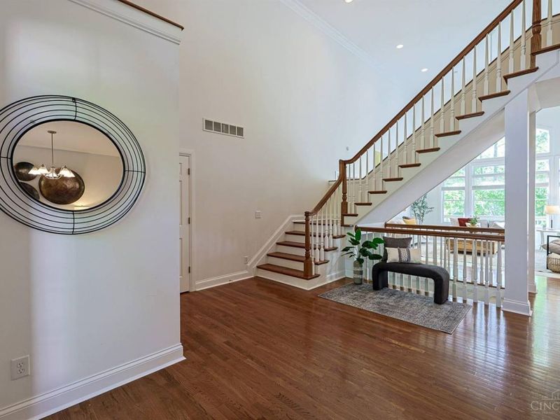 7587 Lake Water Drive, Cincinnati, OH 45242 Photo 5