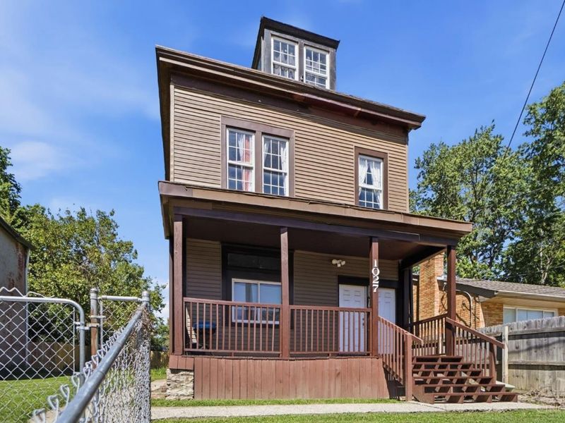 1027 Winfield, Cincinnati, OH 45205 Photo 1
