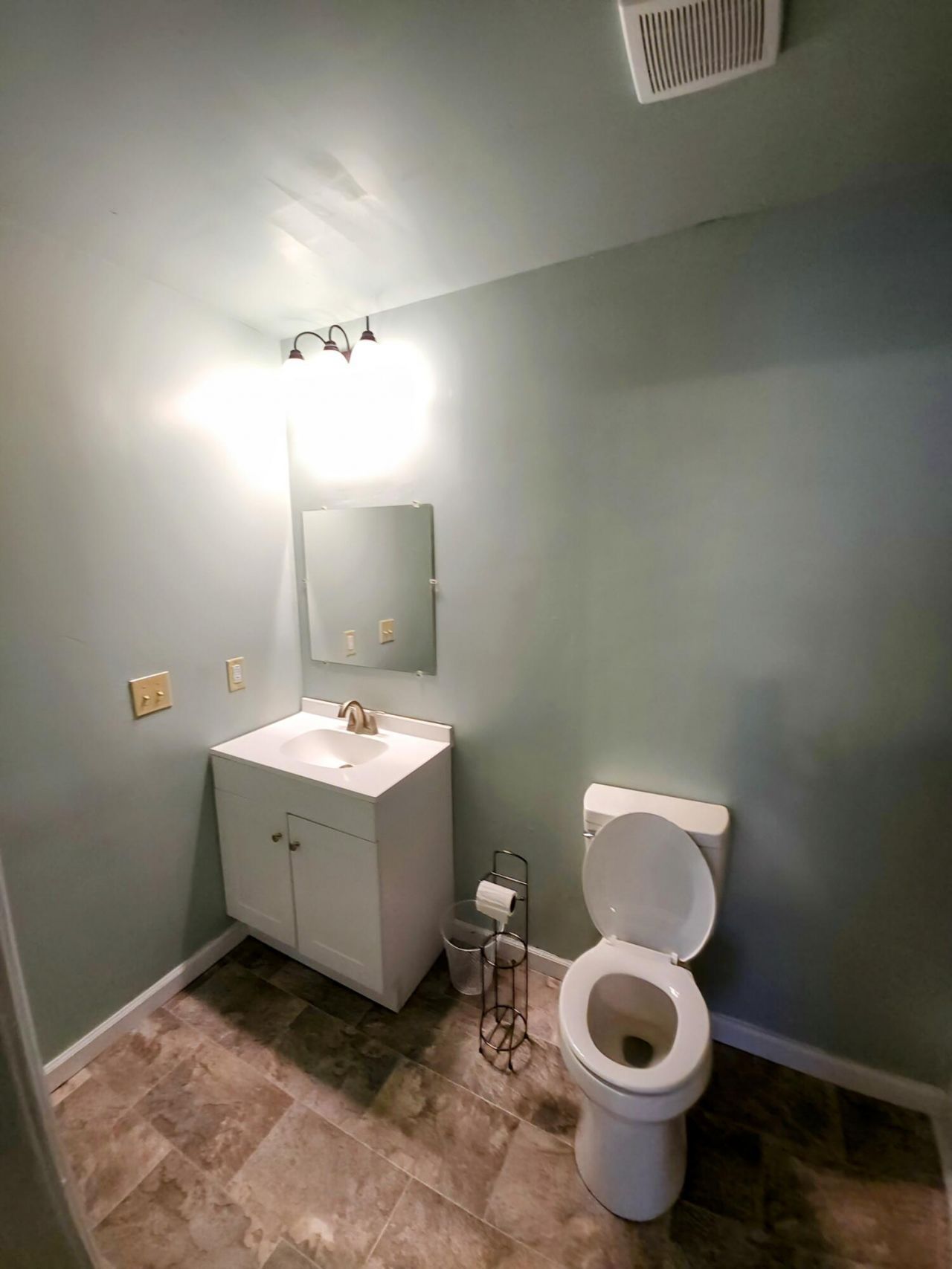 60 Sampson Road Photo 14