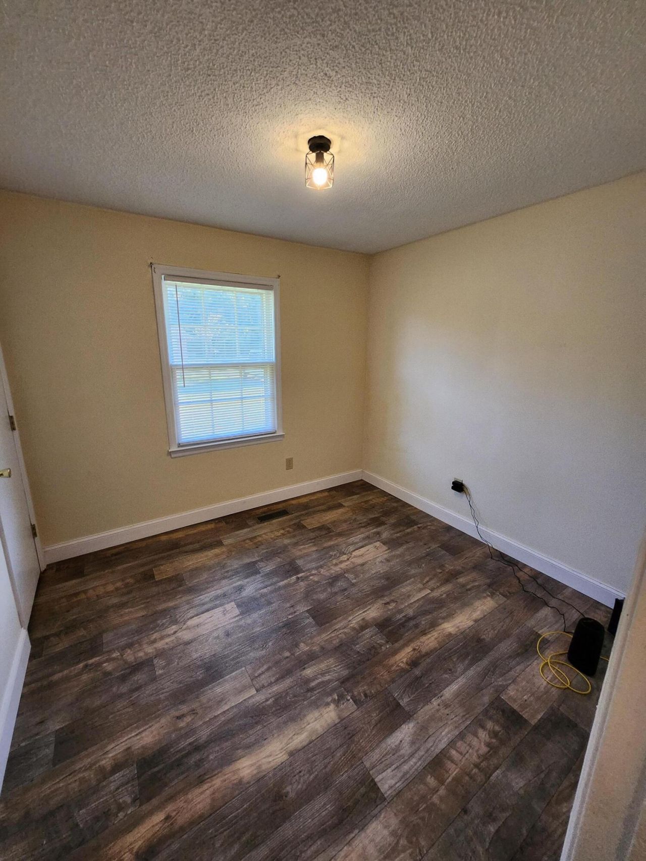 60 Sampson Road Photo 8