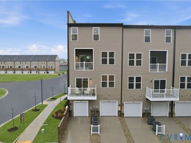 9688 Turning Point Drive , Unit B, Glen Allen, VA 23059