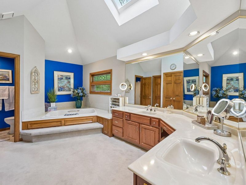 8080 Manitou Drive , Westerville, OH 43081 Photo 32