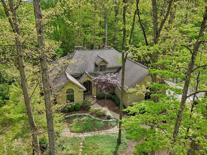 8080 Manitou Drive , Westerville, OH 43081 Photo 52