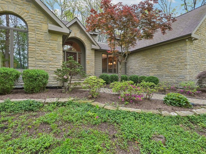 8080 Manitou Drive , Westerville, OH 43081 Photo 57