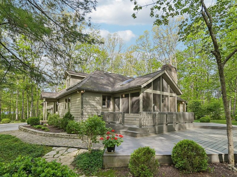 8080 Manitou Drive , Westerville, OH 43081 Photo 6