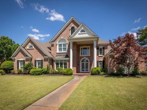 9330 GROVEWAY CV, Germantown, TN 38139