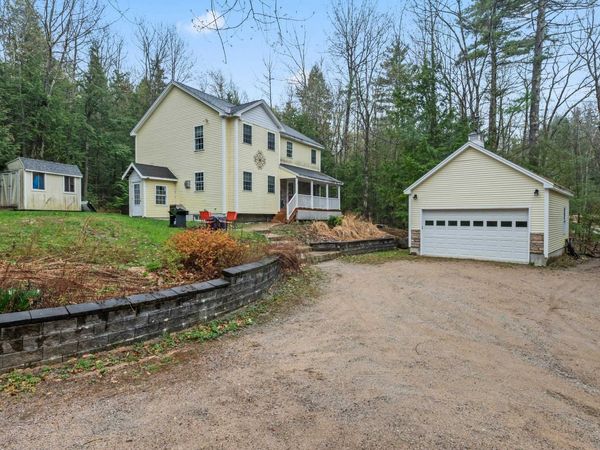 10 LANDSDOWN Lane, Conway, NH 03818