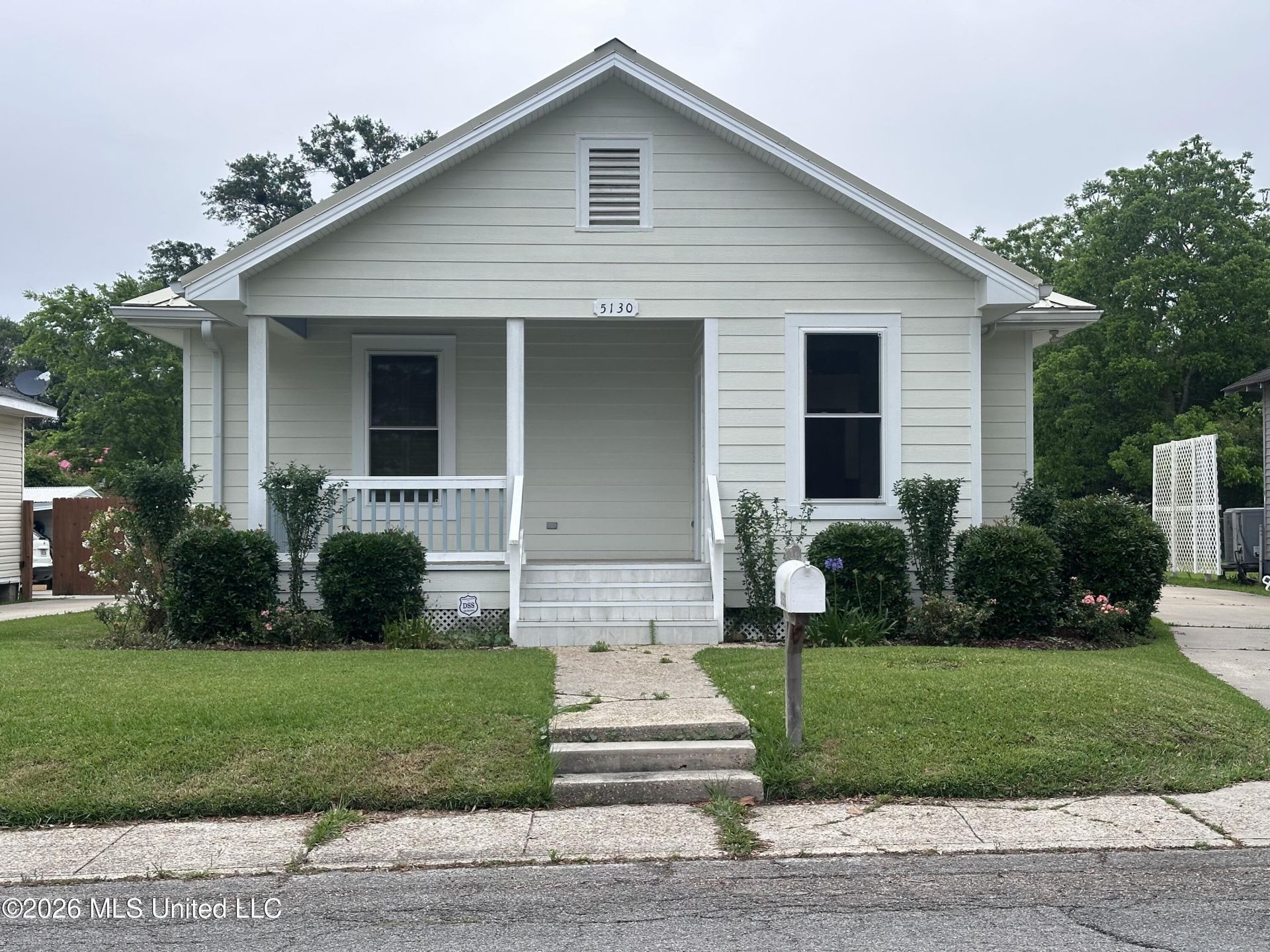 5130 Arthur Street, Moss Point, MS 39563 Main Photo