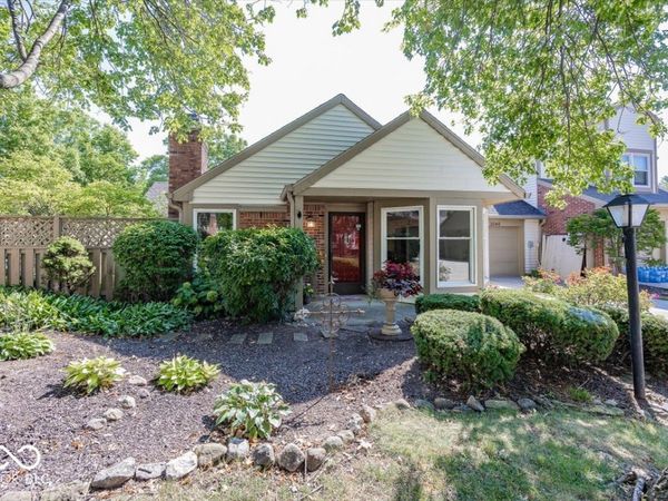3046 Crimson Court E, Unit 61, Carmel, IN 46033