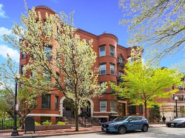 198 St Botolph St, Unit 2, Boston, MA 02115