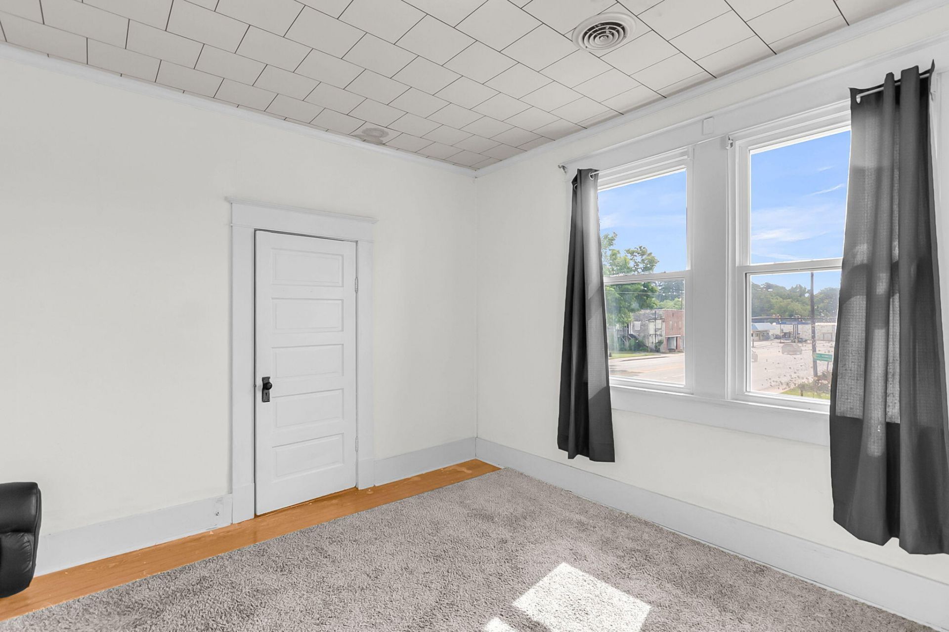 5539 Memorial Boulevard Photo 39