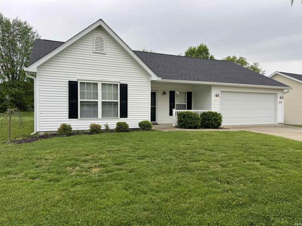 4635 W Johanna Drive, Ellettsville, IN 47429