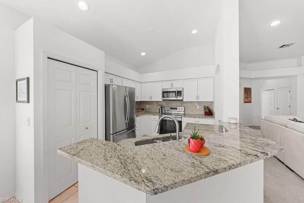 23039 Lone Oak Dr , Estero, FL 33928 Photo