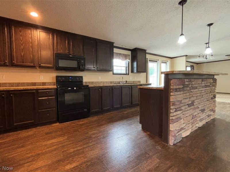 12585 3rd Avenue, Trinway, OH 43842 Photo 4