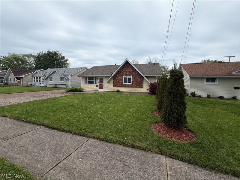 4219 Brockley Avenue, Sheffield Lake, OH 44054 Photo 5