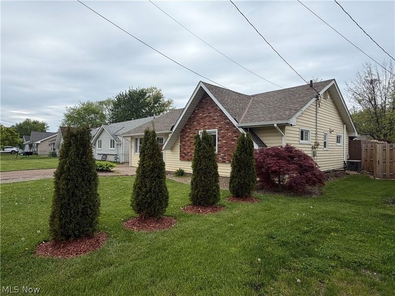 4219 Brockley Avenue, Sheffield Lake, OH 44054 Photo 6
