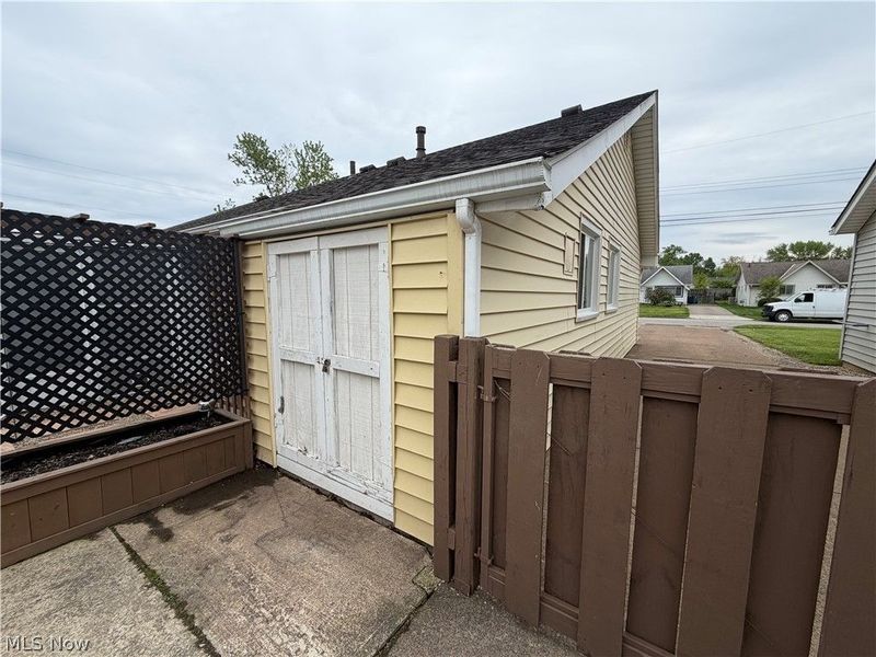4219 Brockley Avenue, Sheffield Lake, OH 44054 Photo 7