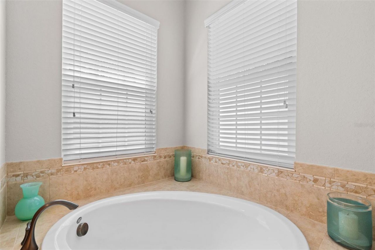 7913 Heritage Grand Place, Bradenton, FL 34212 Photo