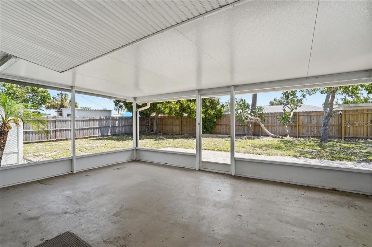 6439 Georgia Avenue, Bradenton, FL 34207 Photo