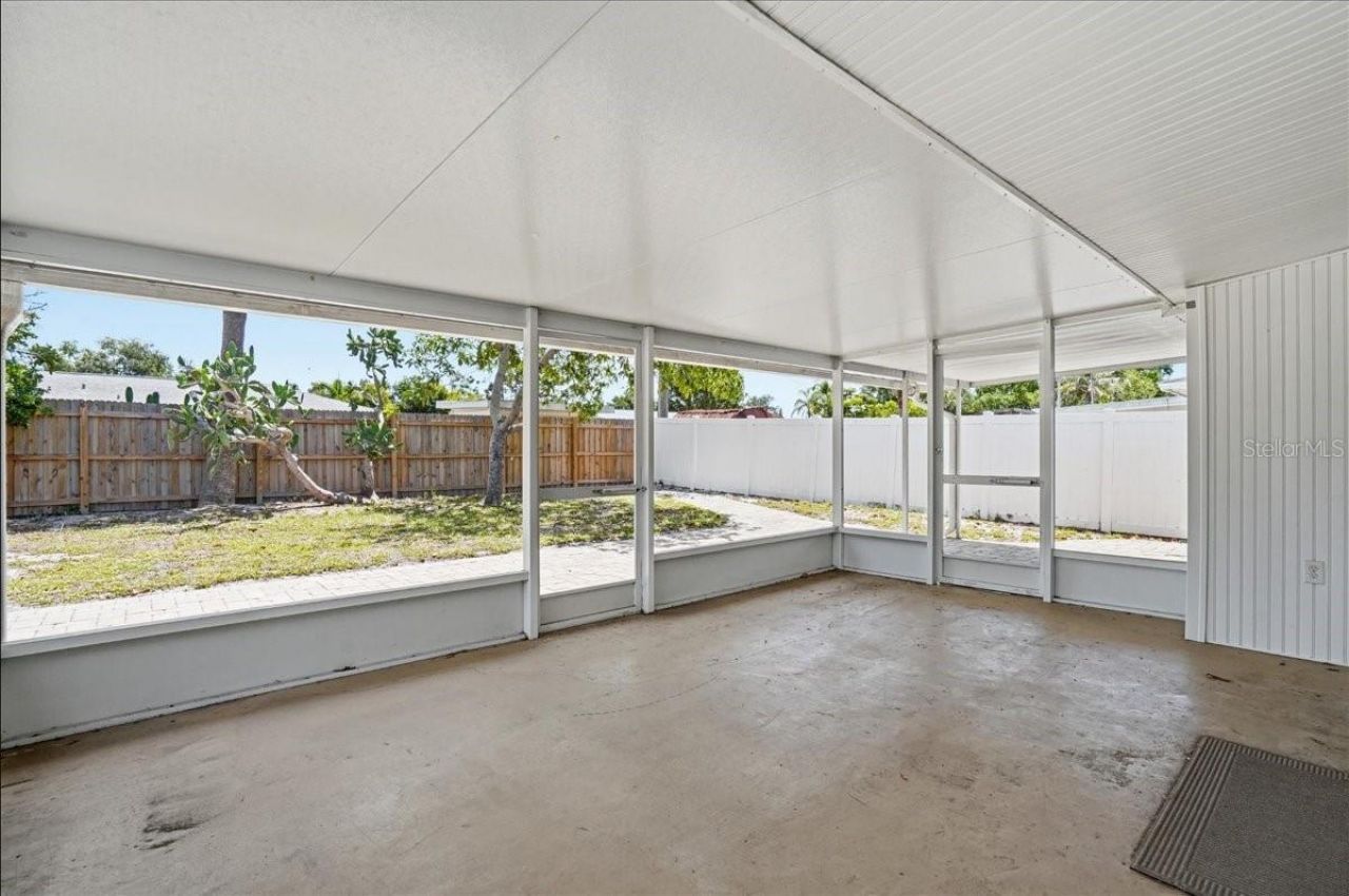 6439 Georgia Avenue, Bradenton, FL 34207 Photo