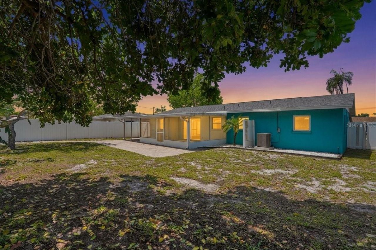 6439 Georgia Avenue, Bradenton, FL 34207 Photo