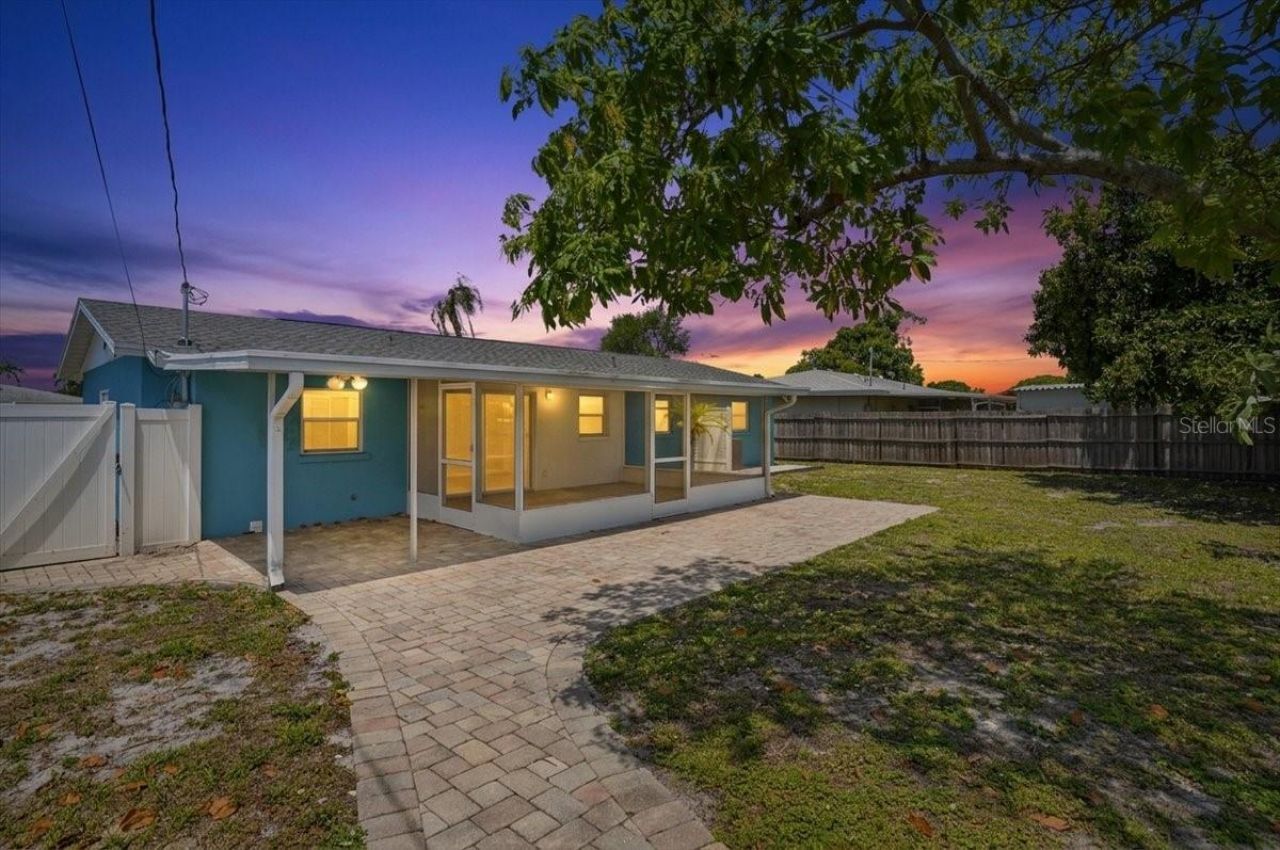 6439 Georgia Avenue, Bradenton, FL 34207 Photo
