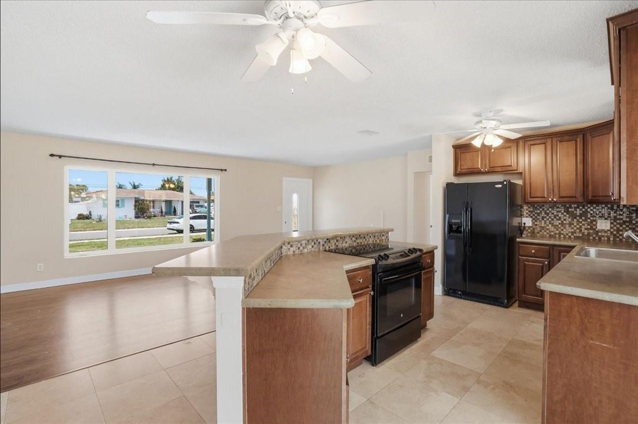 6439 Georgia Avenue, Bradenton, FL 34207 Photo