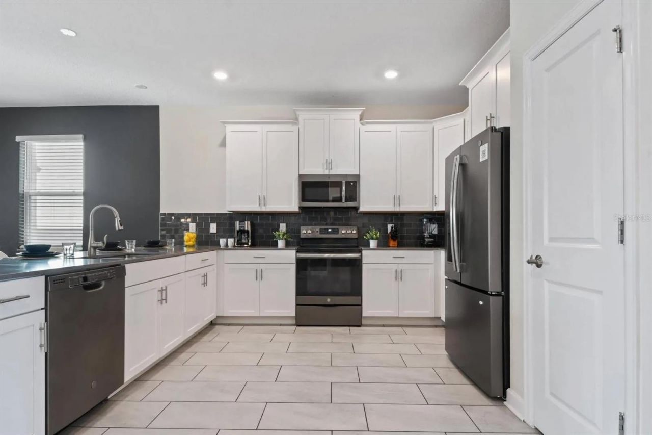 2721 Bookmark Drive, Kissimmee, FL 34746 Photo