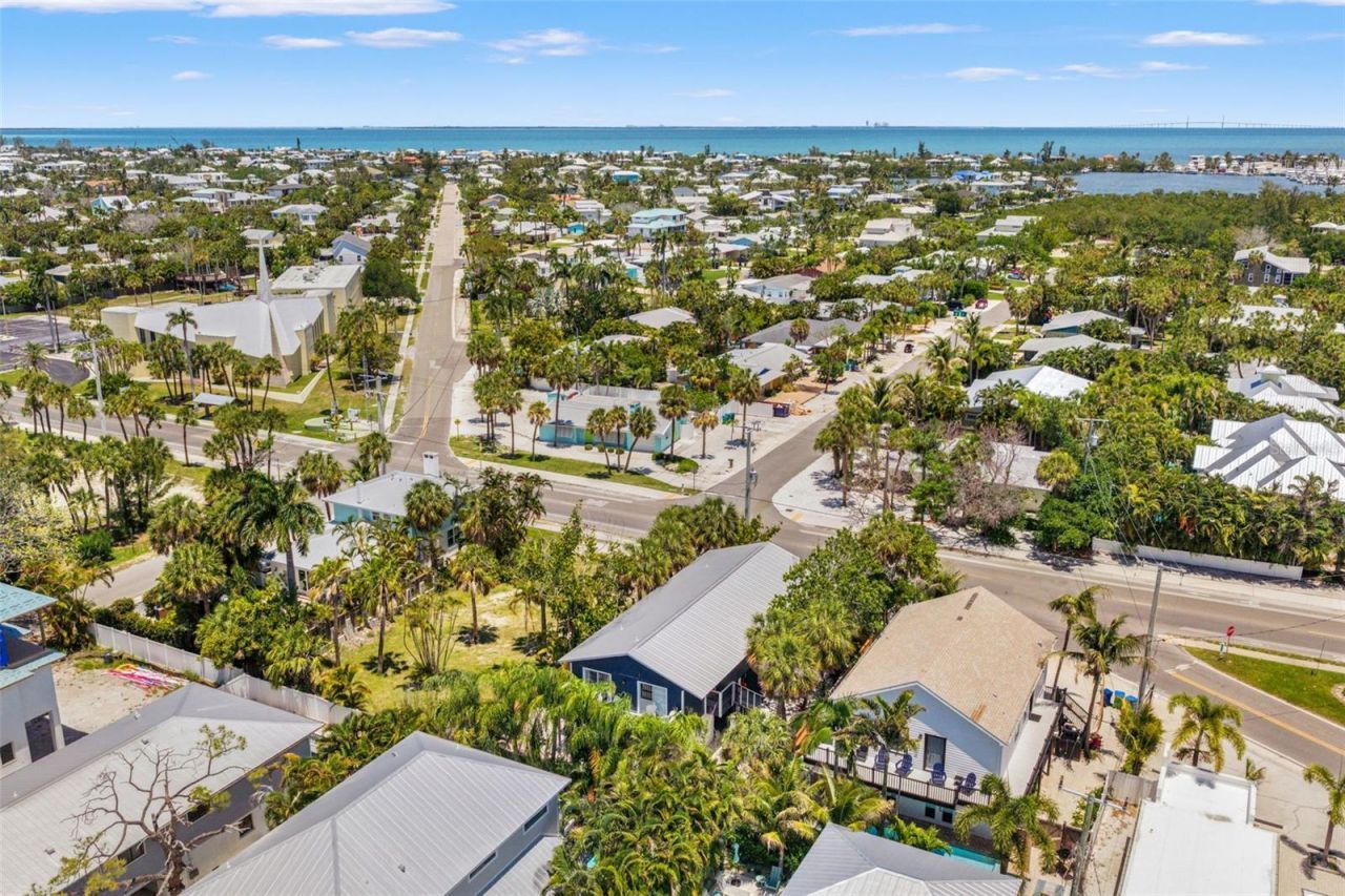 8106 Gulf Drive, Unit A&B, Holmes Beach, FL 34217 Photo