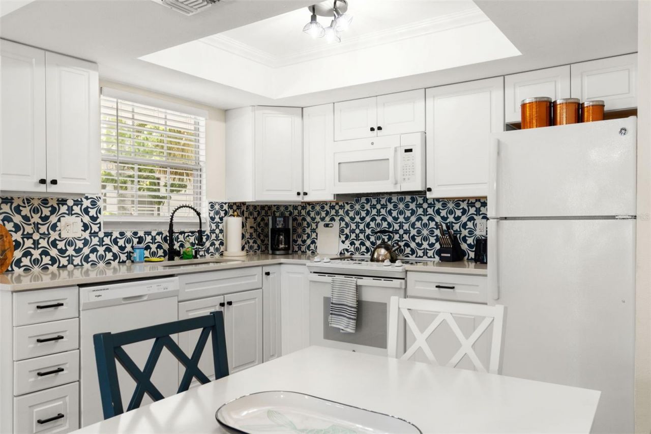 8106 Gulf Drive, Unit A&B, Holmes Beach, FL 34217 Photo