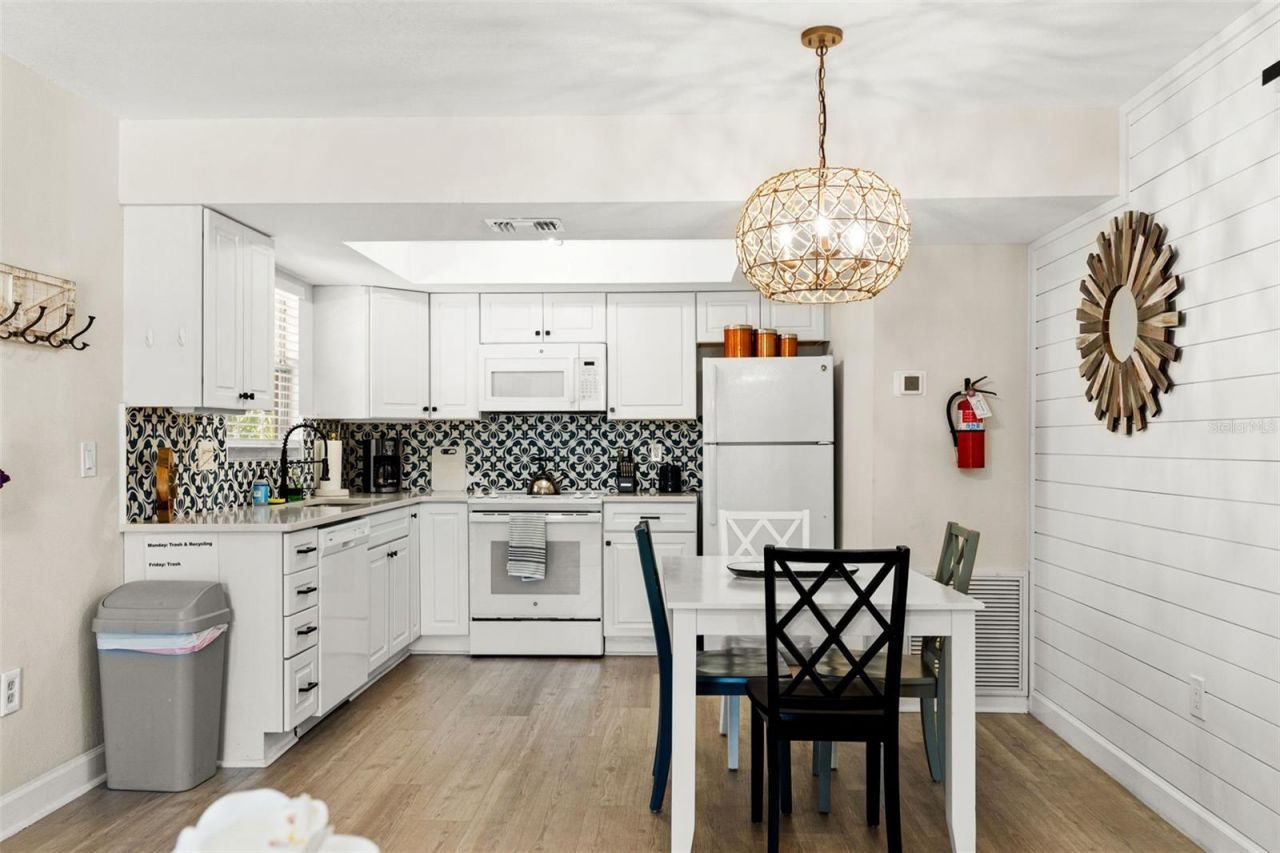 8106 Gulf Drive, Unit A&B, Holmes Beach, FL 34217 Photo