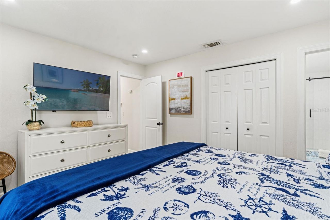 8106 Gulf Drive, Unit A&B, Holmes Beach, FL 34217 Photo