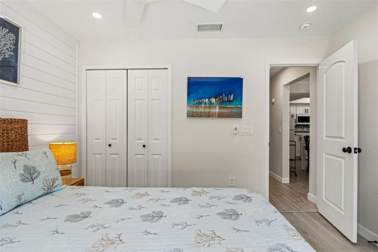 8106 Gulf Drive, Unit A&B, Holmes Beach, FL 34217 Photo