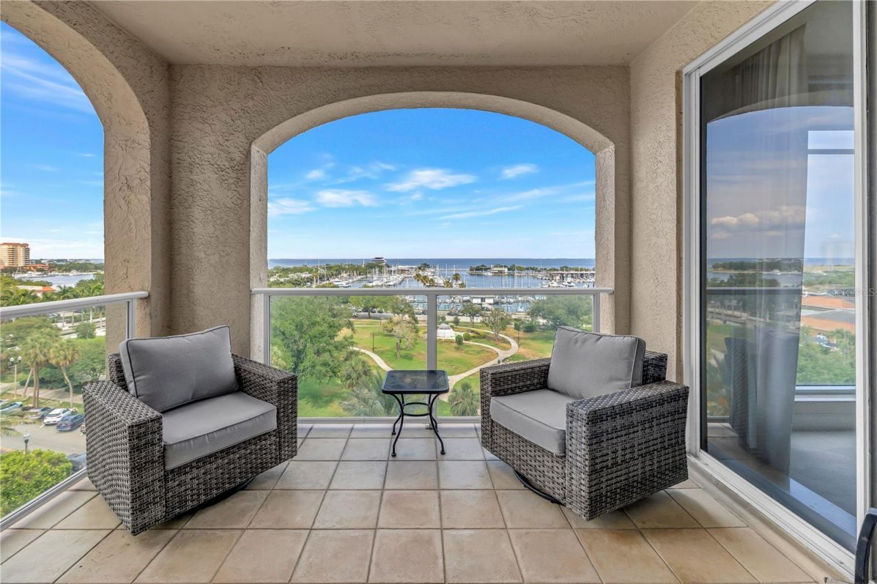100 Beach Drive Ne, Unit 702, Saint Petersburg, FL 33701 Photo
