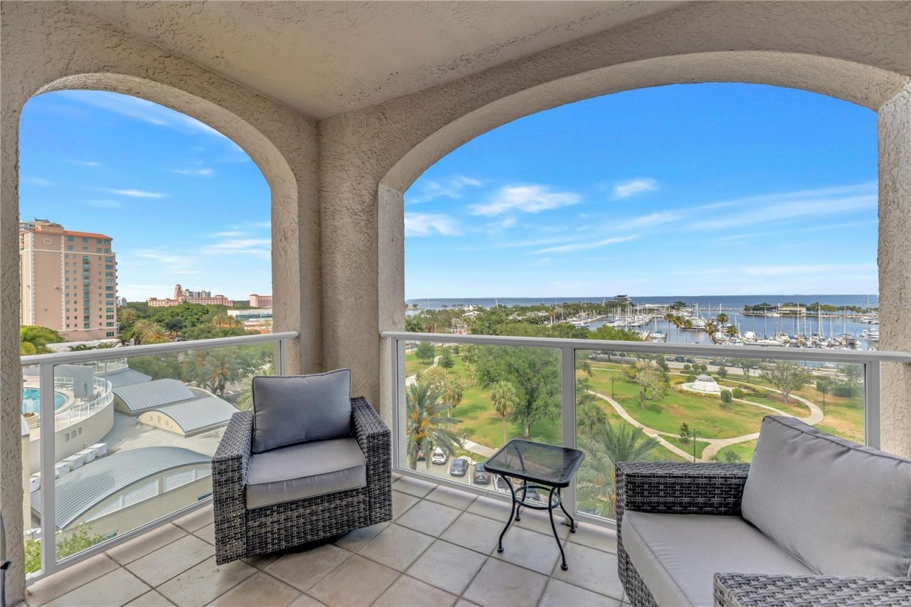 100 Beach Drive Ne, Unit 702, Saint Petersburg, FL 33701 Photo