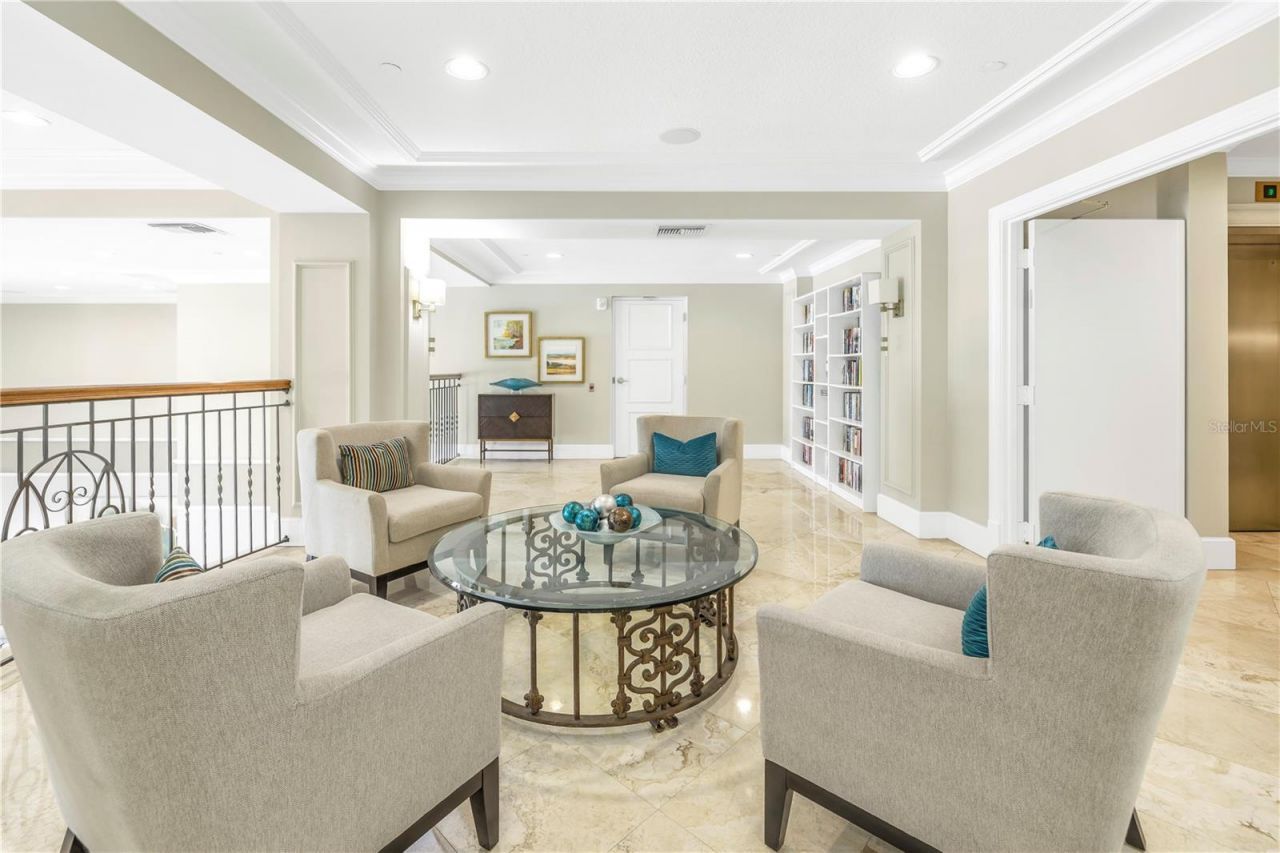 100 Beach Drive Ne, Unit 702, Saint Petersburg, FL 33701 Photo