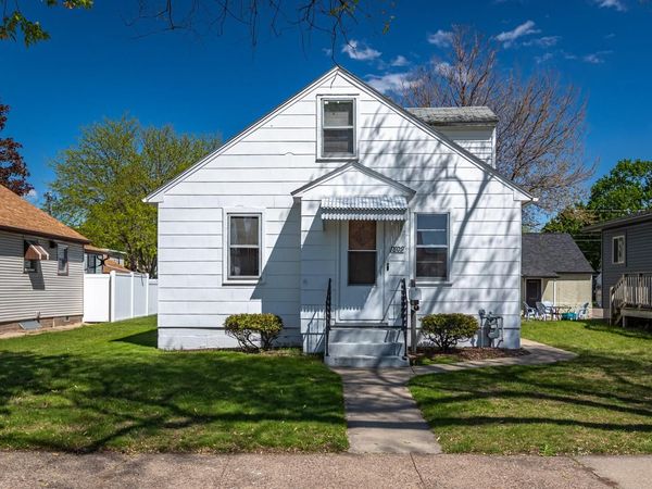 1809 19th STREET, La Crosse, WI 54601