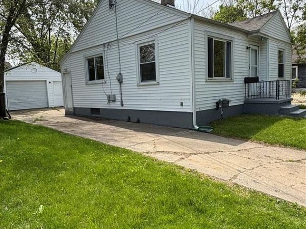 2717 Gibson Street, Flint, MI 48503