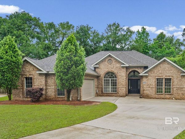 9244 Marchand Avenue, Daphne, AL 36526