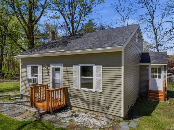 2 Eastwood Road , Brewster, NY 10509