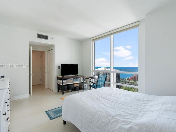 218 SE 14th St , Unit 2208, Miami, FL 33131